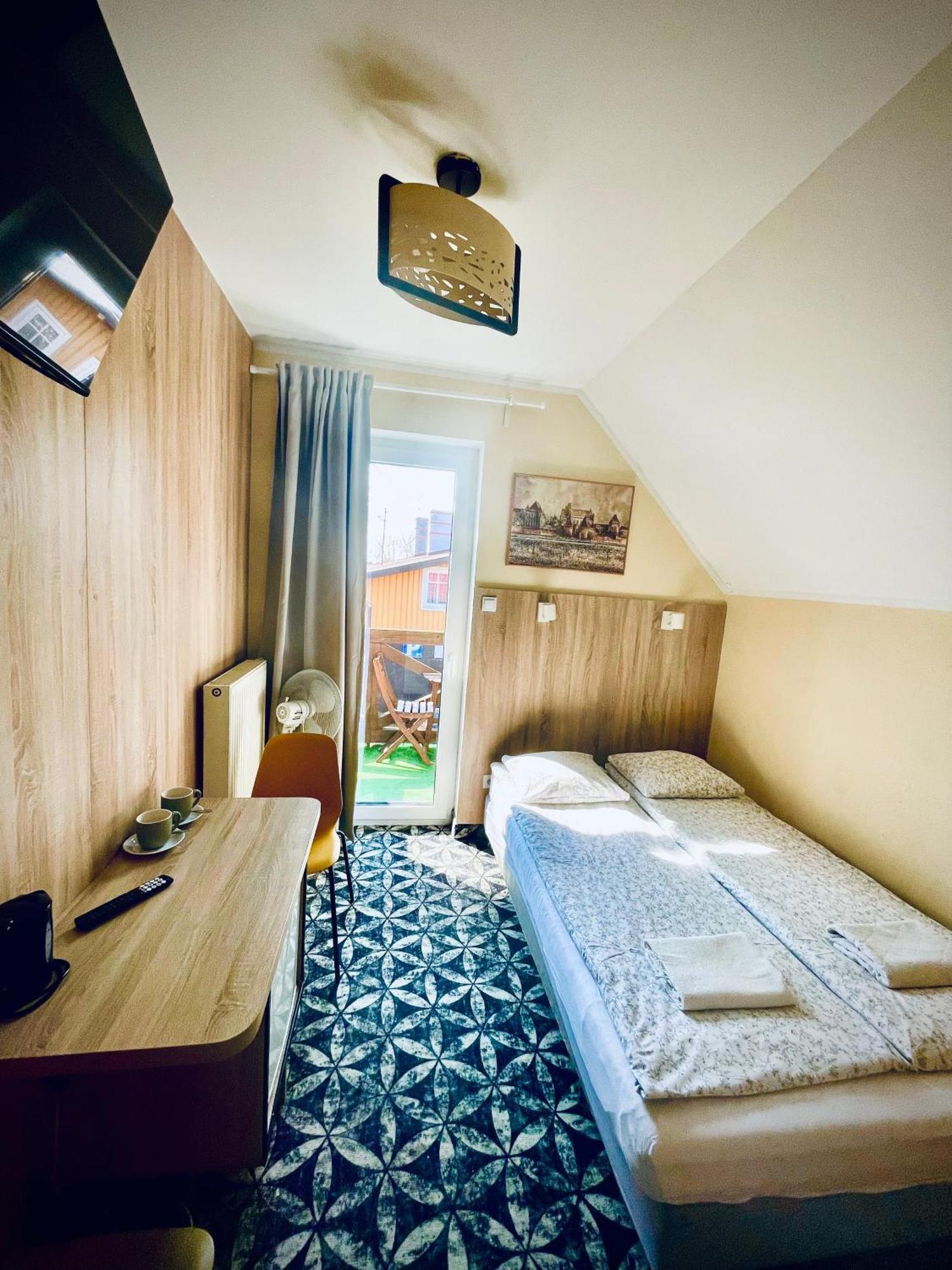 B&B Vis A Vis Zamku Malbork Exterior foto