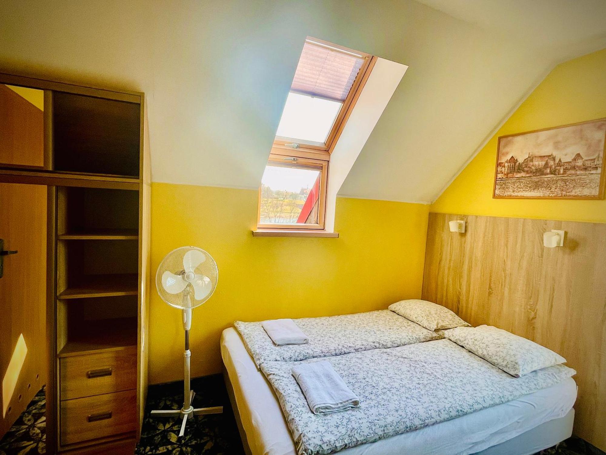 B&B Vis A Vis Zamku Malbork Exterior foto